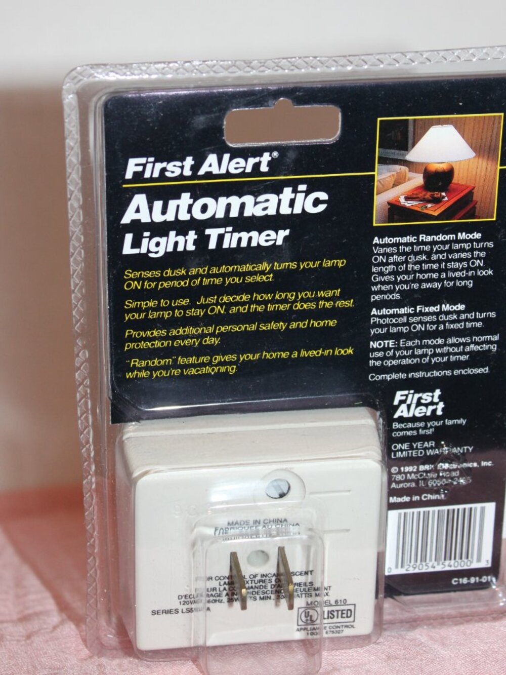NEW First Alert Automatic Timer - Picture 3 of 4